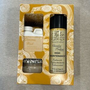 Tyler Candle Company Gift Set